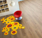 Falvereso Eiche Honig Klebevinyl – Raumbeispiel (Farbe kann abweichen)