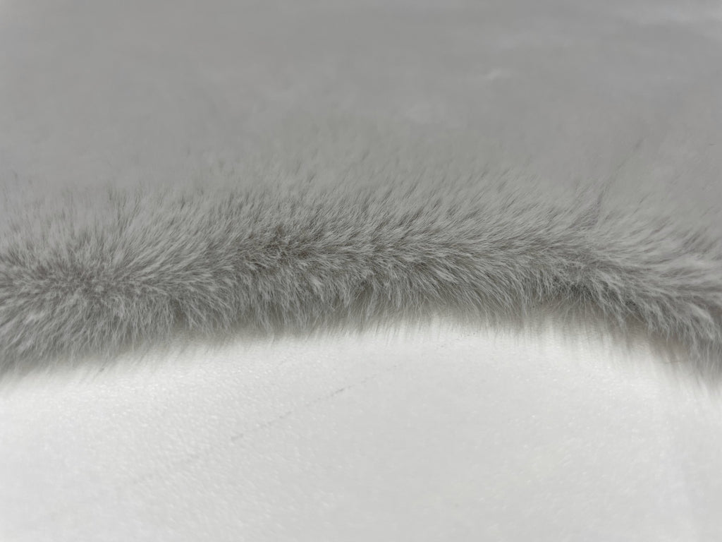 Fellara Dekofell, Silber, Nahaufnahme von Flor und Rückseite