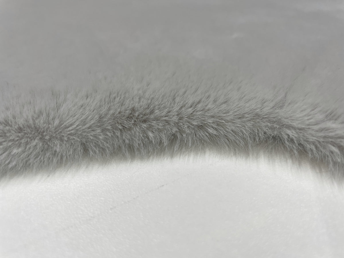 Fellara Dekofell, Silber, Nahaufnahme von Flor und Rückseite