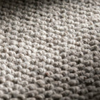 JAB Anstoetz Dot Teppich nach Maß | Farbe: Silbergrau Hell (399) | Detailansicht
