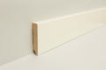 Pinara Sockelleiste gefast 18x80mm | Farbe: Weiß RAL 9010 | Produktbild