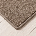 Piumera Teppich nach Maß | Farbe: Taupe Dunkel | gekettelte Kante (Beispielbild, Farbe kann abweichen)