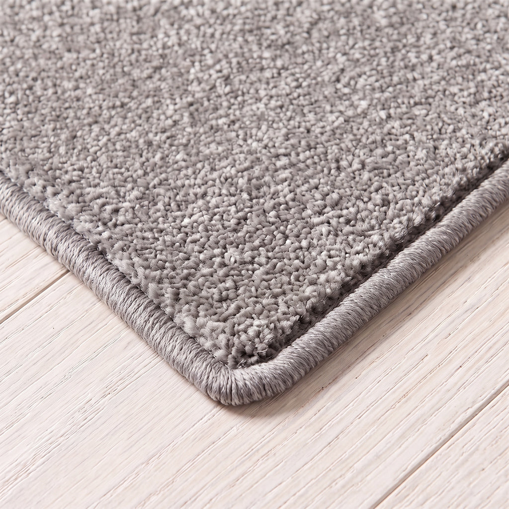 Piumera Teppich nach Maß | Farbe: Grau Mittel | gekettelte Kante (Beispielbild, Farbe kann abweichen)