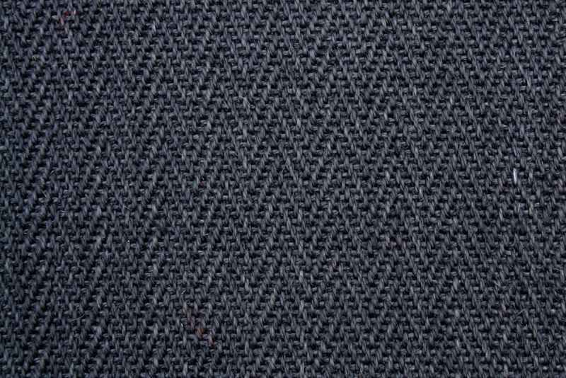 Sisano Sisalläufer Fischgrat nach Maß, Schwarz
