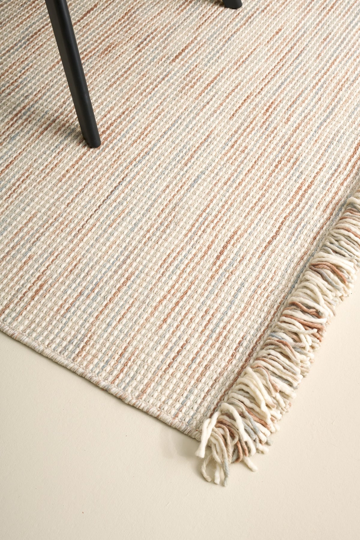 SCHÖNER WOHNEN-Kollektion Teppich ARINA, Hellblau, Raumbild Detail