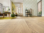 Valdoro Eiche Hellbeige Natur lackiert – Raumbeispiel 2