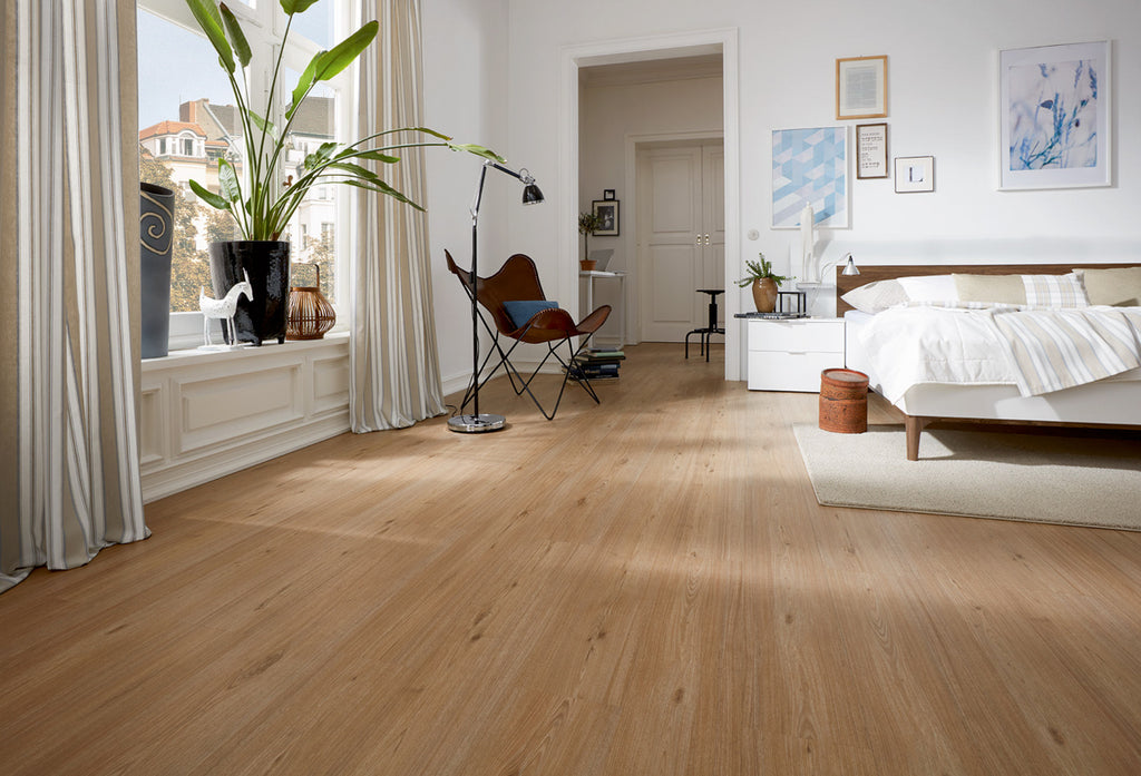 Velsenano Eiche Natur Klebevinyl – Raumbeispiel (Farbe kann abweichen)