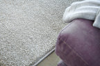 Ventura Wohnteppich, Silber, Raumbild
