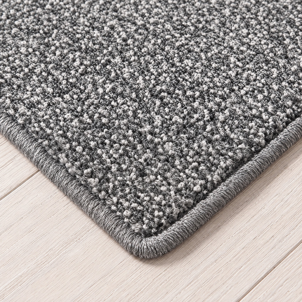 Verita Teppich nach Maß | Farbe: Grau Dunkel Warm | gekettelte Kante (Beispielbild, Farbe kann abweichen)