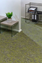 Vorwerk Varia Design Teppich nach Maß | Farbe: Dunkeloliv (4G05) | Raumansicht