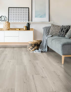Xanverano Eiche Silbergrau Klickvinyl – Raumbeispiel (Farbe kann abweichen)